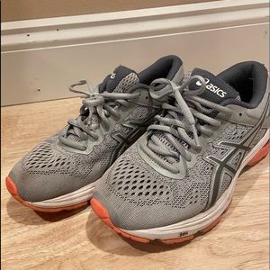 ASICS size 6.5 womens running shoes